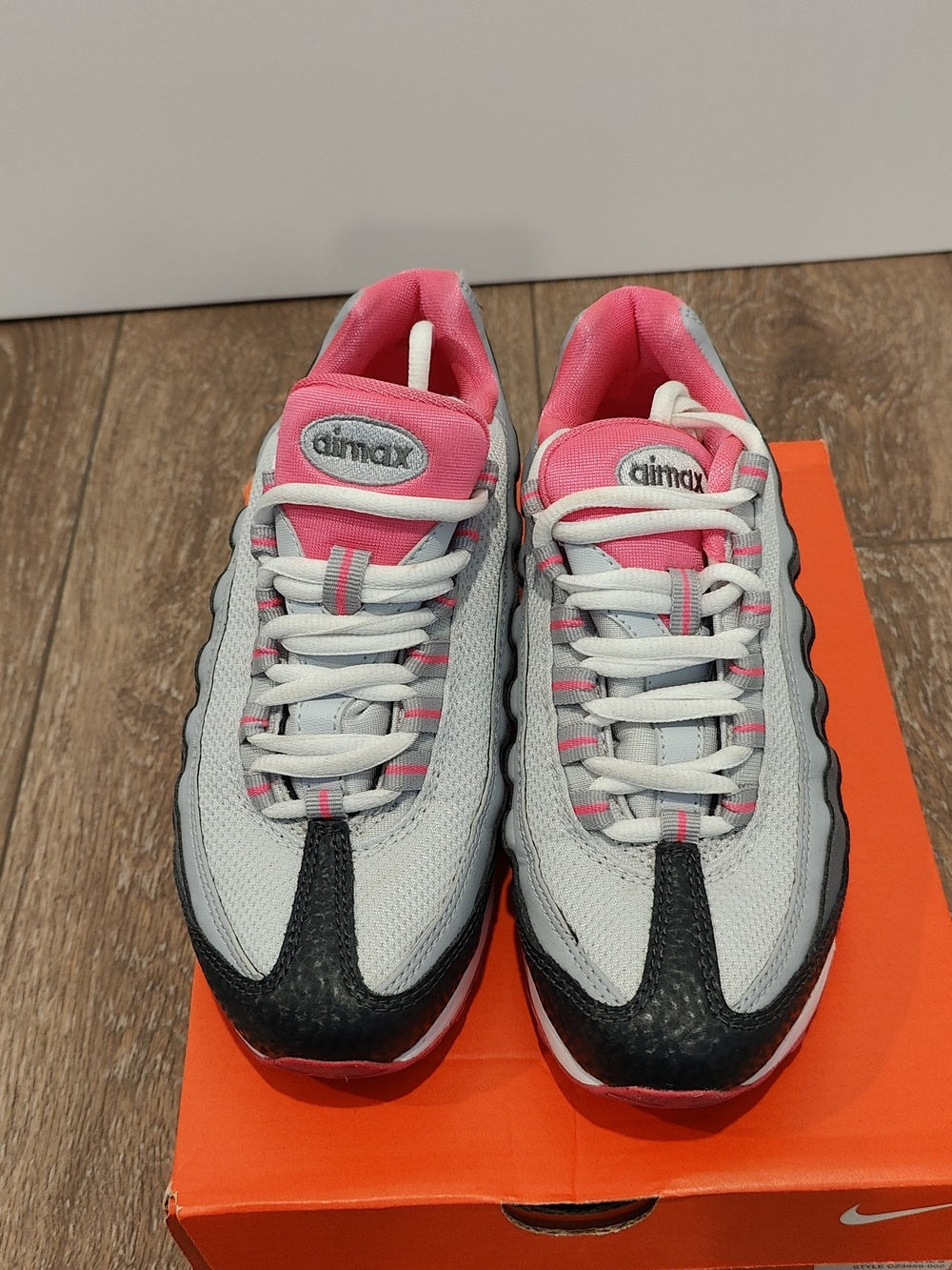 Nike Air Max 95 Big Kids Running Shoes - Gray & Pink
